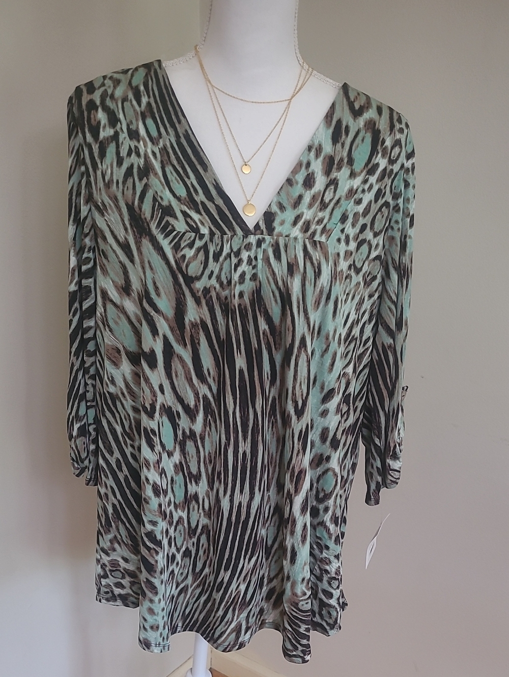 Honeyme Gabby Animal Print Top XL. NWT! - Picture 1 of 5